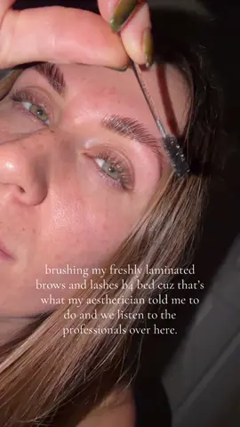 we’re throwing our whole ass into this one 💅🏻 #nohalf🍑 #browlamination #browtint #lashliftandtint