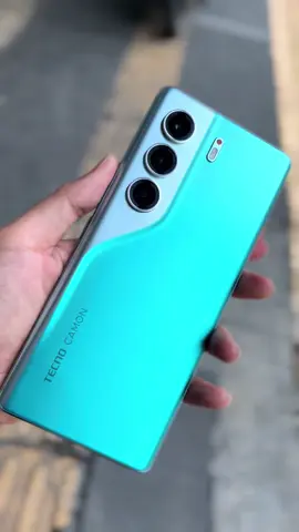 Sekarang Camon 40 series Hadir dengan pilihan warna kece nihh… kalian pilih Warna apa??😎 #tecnoindonesia #camon40series #camon40pro5g #tecnojawabarat #tecnopromotor 