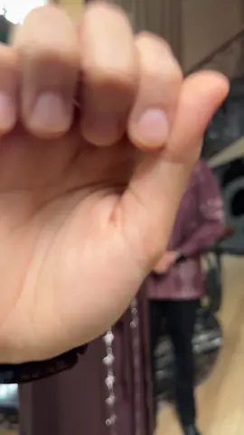 Everyone, saatnya beli sarimbit lebaran, harus jauh hari kalau mau lengkap ukuran, jangan lupa belinya le claire dari nararya #sarimbit2026 #sarimbitkeluarga #fyp #sarimbitnararya #sarimbitlebaran 