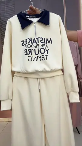 #yenshoplivereview #moingaymotoutfit #setboxinh #vayxinh #myoutfit 