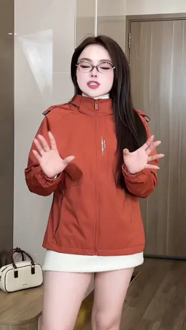 Áo khoác gió nữ hai lớp lót nỉ Guno cao cấp  chị em mình mặc vừa cản gió cản bụi chống nắng còn gì bằng nữa #gucuahue #aokhoac #aokhoacnu #aokhoacgio #aokhoacchongnang