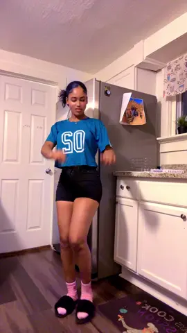 #fyp #foryoupage #drake #onedance #dancevideo 