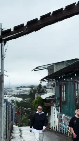 Cuối tuần nắng Đà Lạt lại đẹp lên rồi khách ơi.! 🥰 Thuê xe đi chơi thôi ạ!!! 🥰🫰🏻 #thuexedalat #giaoxetannoi #dulichdalat