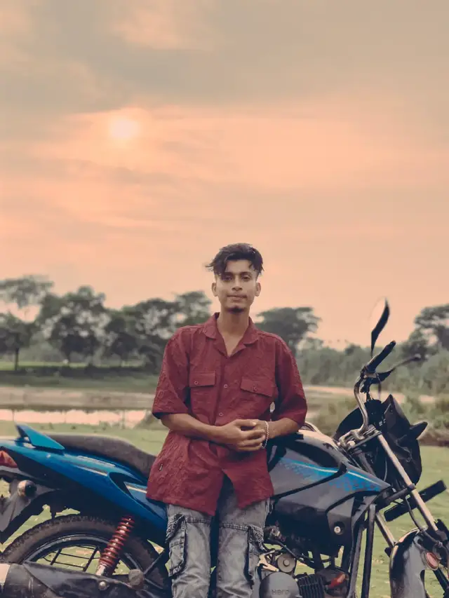 সত্যি বলতে মেয়েরাও ভালোবাসতে জানে যদি ছেলেটা ধনী ঘরের হয় 😓🙏#sylheti_fua🔥 #foryou #bangladesh🇧🇩tiktok #tradingsong #viralvideo 