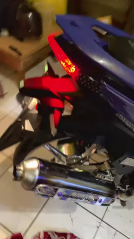 arm emang secandu itu si🤩#vario125 #ring17style #variogen2 #armexhaust 