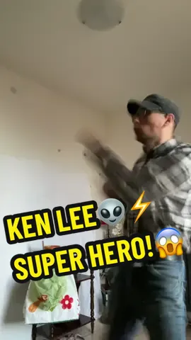 KEN LEE SUPER HERO👽⚡️🌎😱!!!#kenleespeed👽⚡ #speedoflight⚡ #fastestmanalive⚡️ #velocitadellaluce #viral 