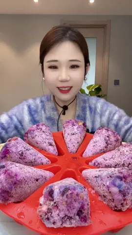 ice asmr #iceeating #crunchy #viral #fyp #ice 