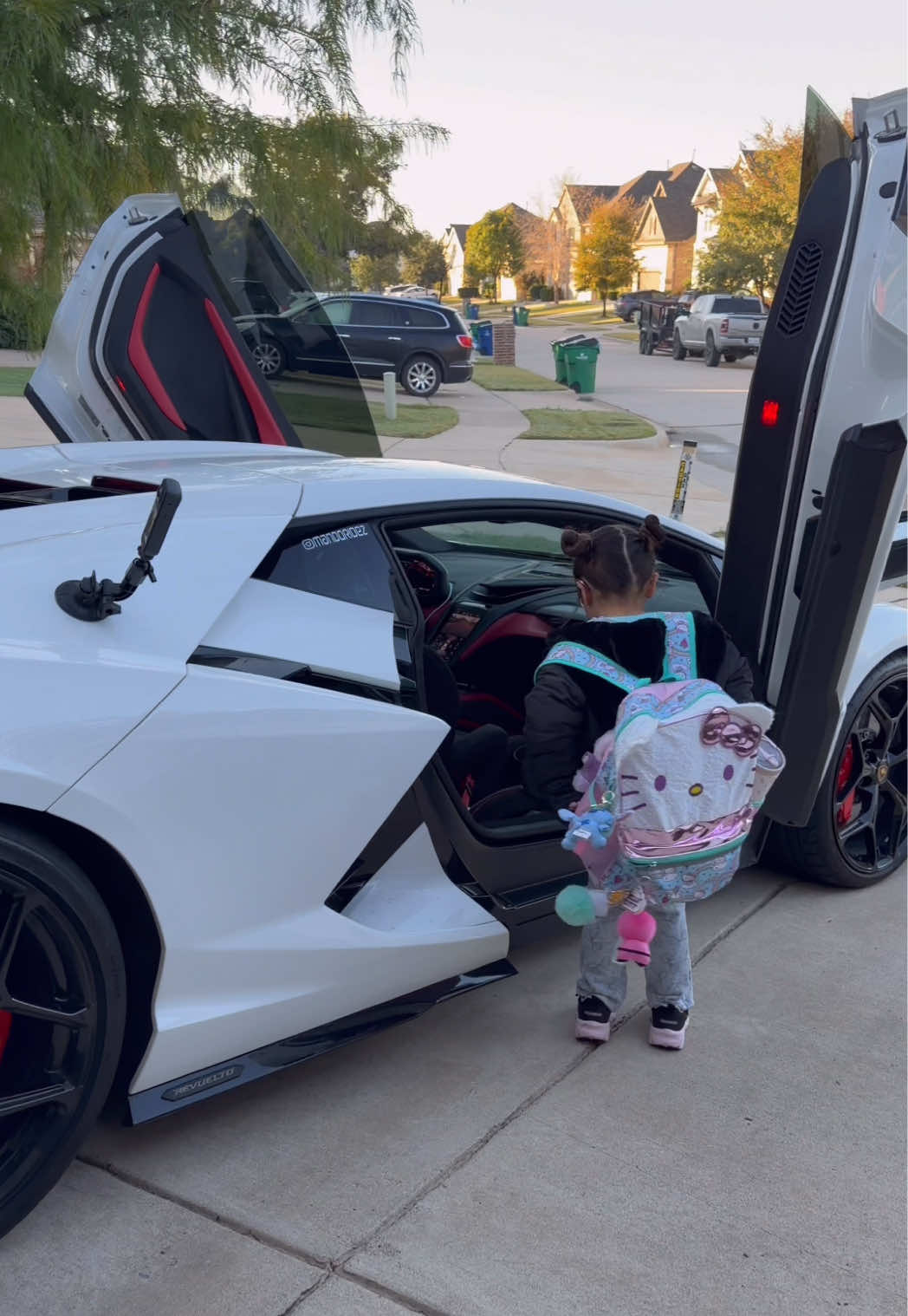 Taking my 5yr old to school in Lamborghini Revuelto. #lamborghini #revuelto #daughter #dreaming #fy 