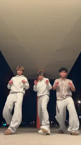 calm @Abel @Ivanreyess | dc: @rukopáska #jamesamess