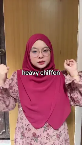 heavy chiffon from tudung sarah! sangat best pakai very reccomended hehe #tudungsarah #heavychiffon #chiffonheavy