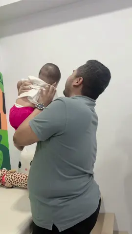 Cara belajar duduk bayi 6 bulan