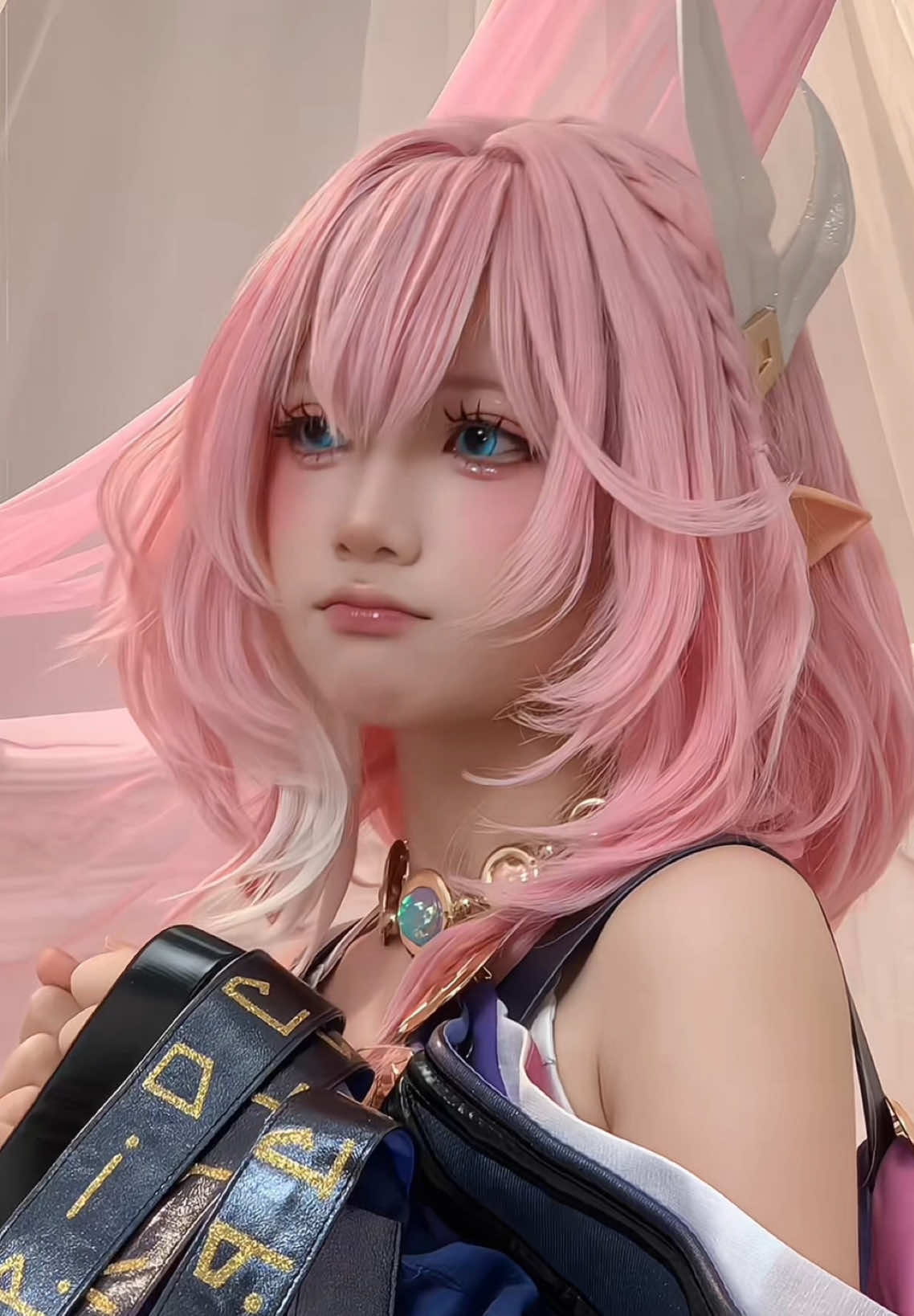 “Is it a dream, or a memory? Maybe they're one and the same? Either way, just sit back and enjoy the story.” #Cyrene #HonkaiStarRail