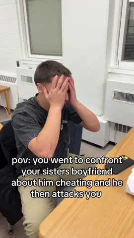 He really hit me with a pizza box because I caught him in his cheater lies.. #cheater #cheaters #tinder #relationships #girlfriend