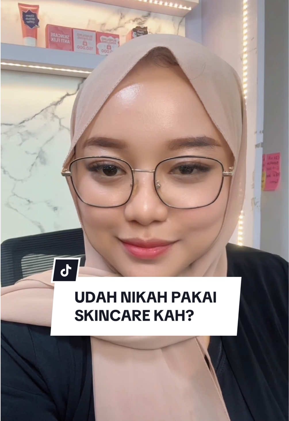 ingat ya! tidak pandang umur semua wajib pakai 🥰 #hiqween #BeautyAwareness #hiqweenskinnutrition #glowingskin #glowingskin 
