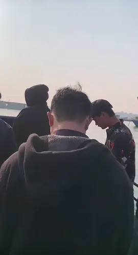 Ship ae ra đảo mò tôm 🤨