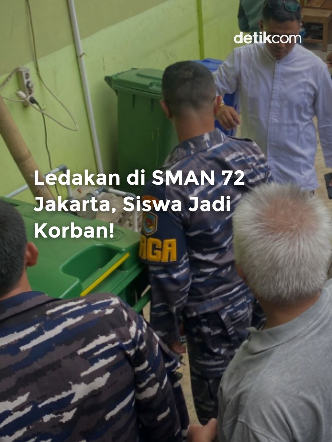 Ledakan terjadi di SMAN 72 Kelapa Gading, Jakarta Utara. Kapolda Metro Jaya Irjen Asep Edi Suheri turun langsung mengecek ke lokasi. 