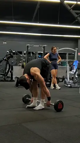 people reaction at gym to workout  #pourtoi #for #reaction #workout #fyp 