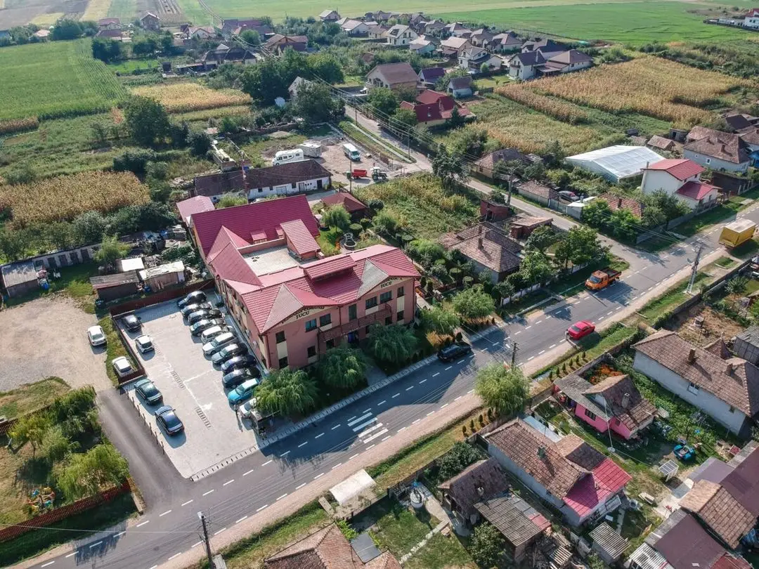 Guvernul a aprobat, în ședința de joi, o hotărâre privind atestarea unor localități ca zone cu resurse turistice. Astfel, la propunerea Ministerului Dezvoltării, a fost aprobată atestarea ca zone cu resurse turistice a următoarelor localități: Chișcani (județul Brăila), Valea Salciei (județul Buzău), Jucu (județul Cluj), Călărași, Padeș (județul Gorj), Șelimbăr (județul Sibiu), Șărmășag (județul Sălaj), […] Source