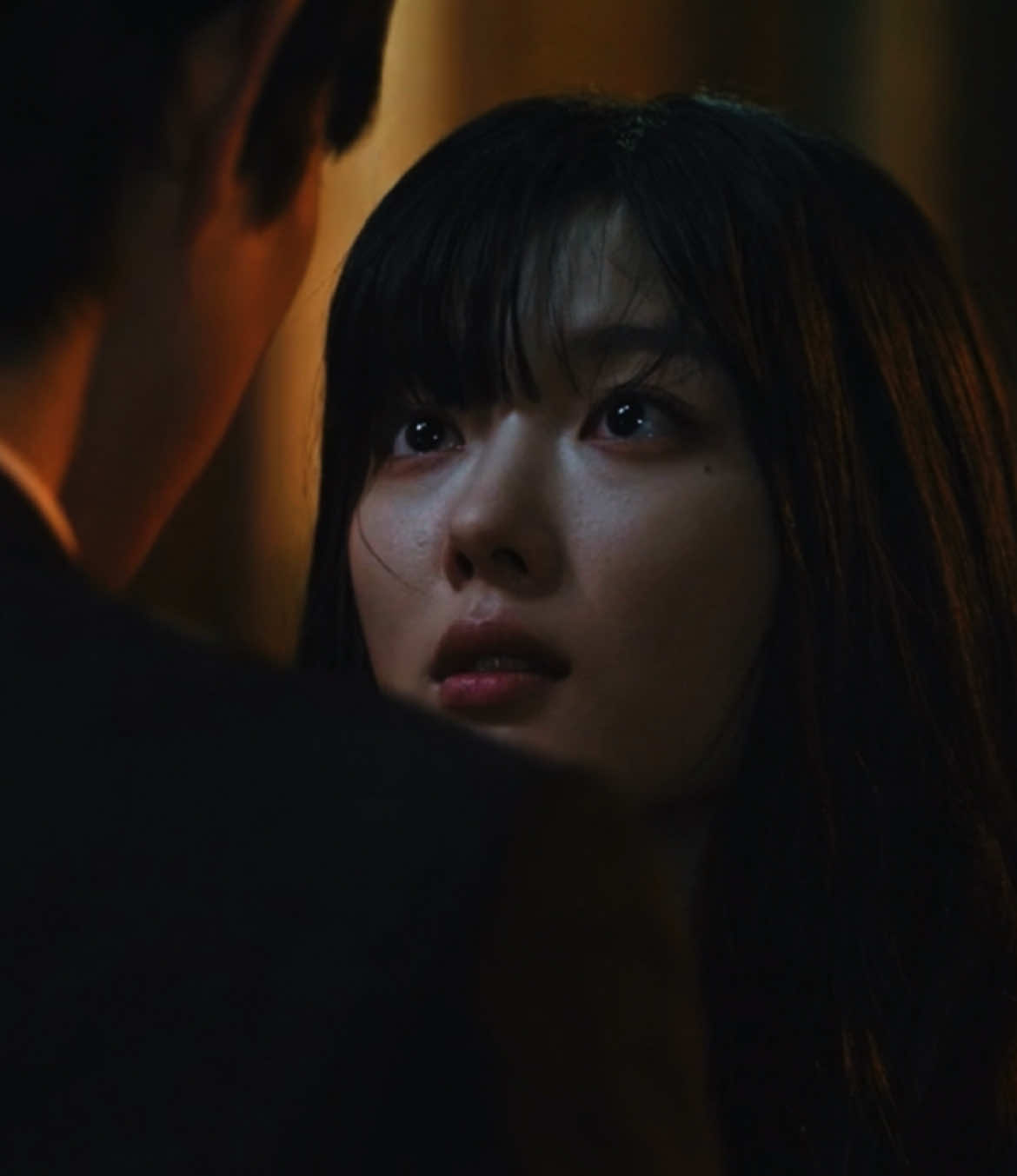 would he burn the world for her? #dearx #kimyoojung #kimyoungdae #kdramaedit #dearxkdrama 