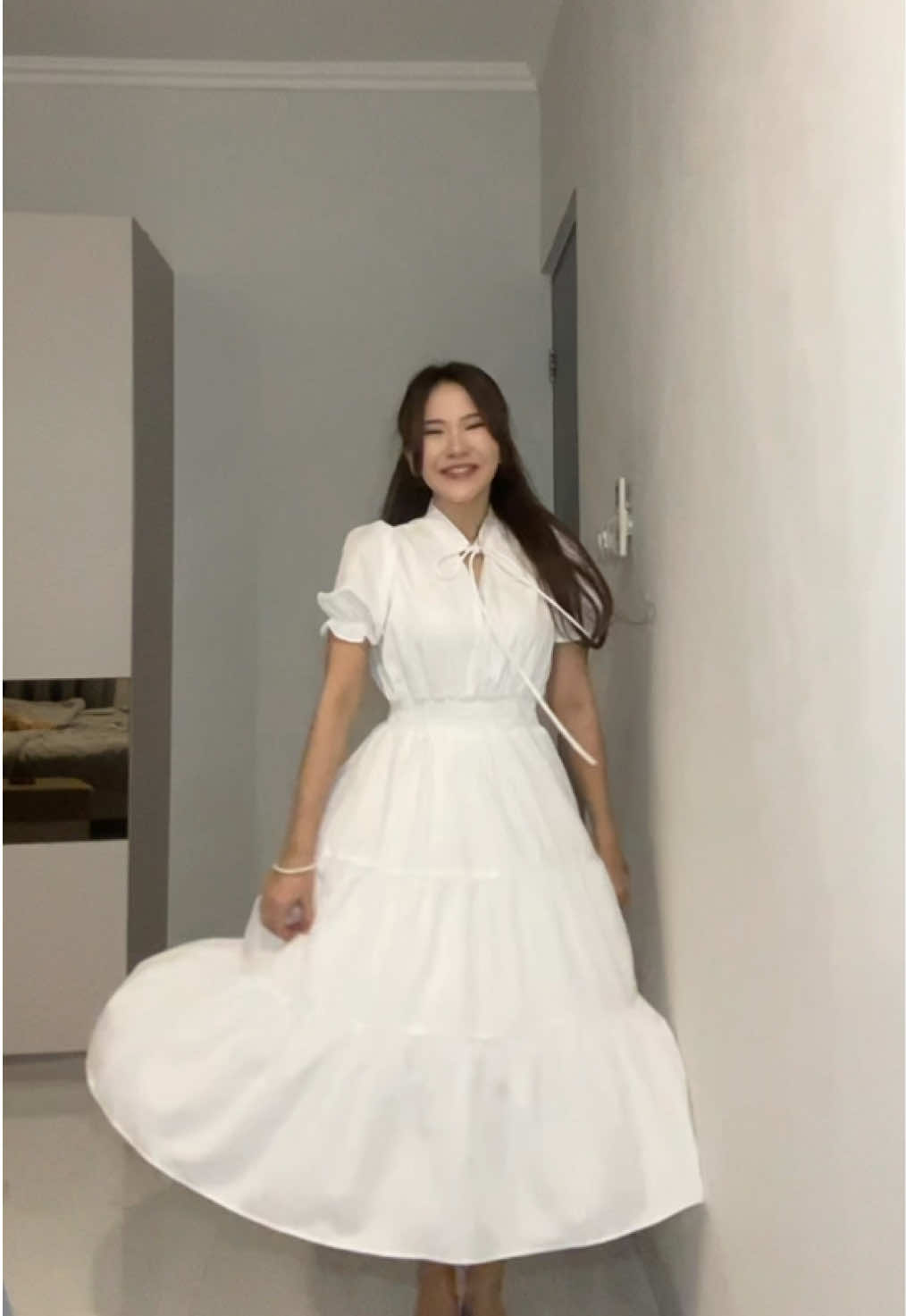 cakep bgt dressnya huuu🥺☁️🦢🪞✨ #fitcheck #ootdinspo #OOTD #ootdfashion #fashiontiktok  