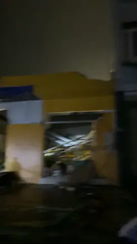 Hậu quả bão 13 , bách hoá xanh nổ banh nóc luônnn 😭😭