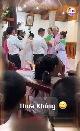 Chủ rể  Trả lời Rất Dứt Khoát . Thưa Không 😄 Run quá Ạ #viral #xuhuong #thanhcavietnam2 #nguoiconggiao #conggiaovietnam 