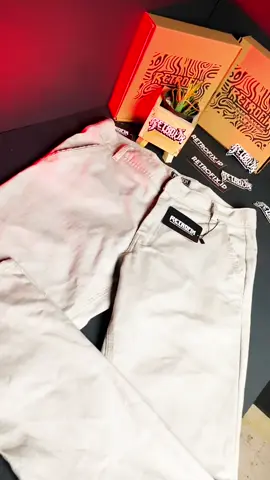 Versi lengan panjang nih✨#celanapanjang #celanachinos #celanamurah 