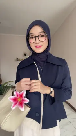 chic outfit for today