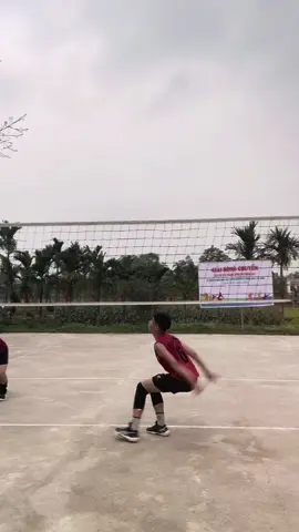 khi nào mới bật đc lại ntn 🙂#xuhuongtiktok #bongchuyen 