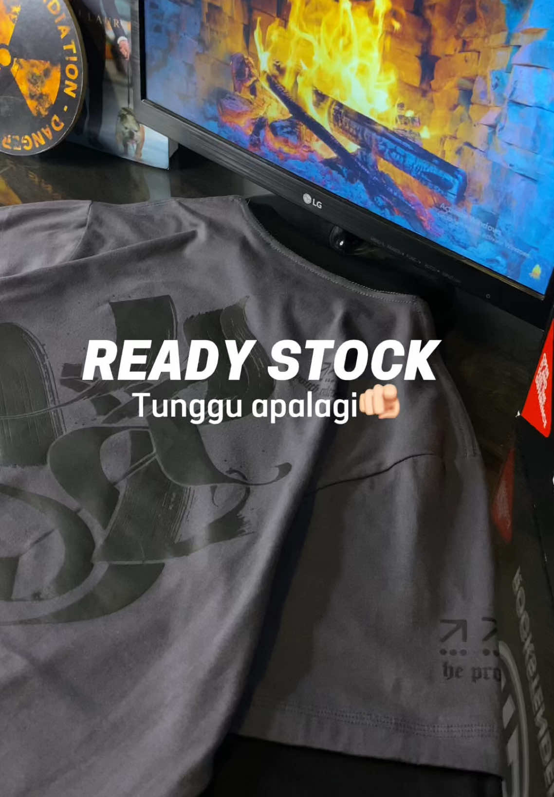 Awas kehabisan🫵🏻#rckstd #ootdfashion #tshirt #lokalbrand #semuaorang 