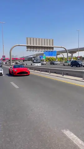 Aston martin and Porsche #fyp #dubai  #viralvideo #foryou #CapCut 
