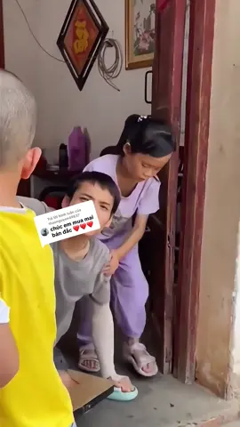 Trả lời @thaonguyen49837 con cảm ơn cả nhà đã ủng hộ con #xuhuongtiktok #giaytreotuongsipiao 