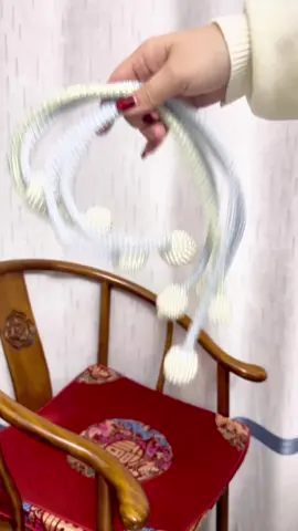 These magnetic curtain straps are very convenient and easy to use.#curtain #curtains #Curtain tiebacks#magnetic 