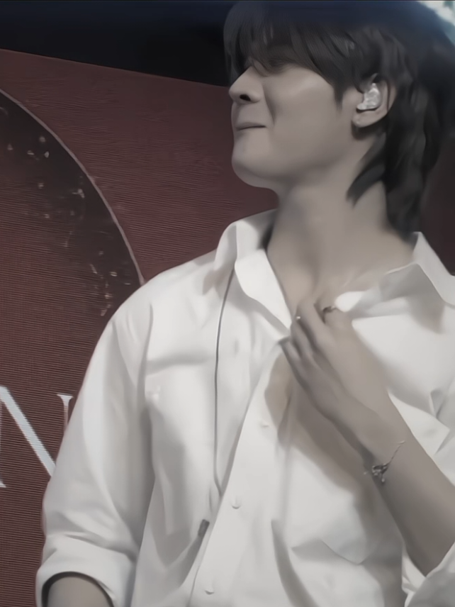 (#firstone_wnk #เฟิร์สวันวรรณกร #fyp )