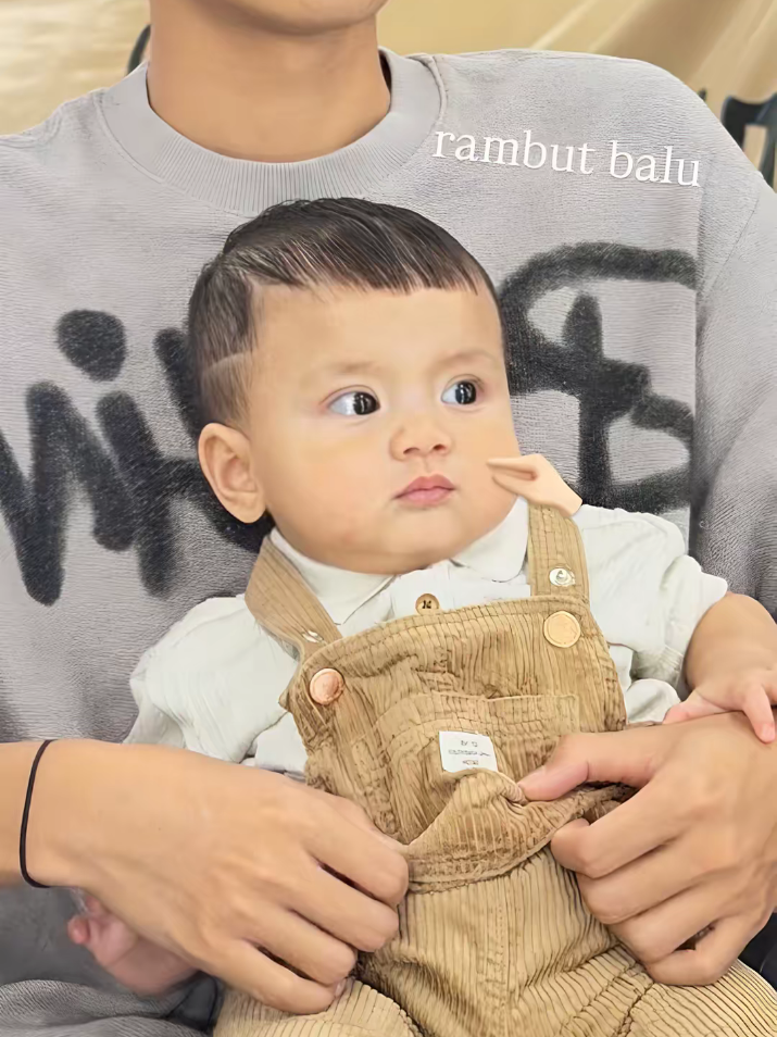 rambut balu #elzhard #elzhardrahadianaskara #elkerung #dedekbayi #masyaallah 