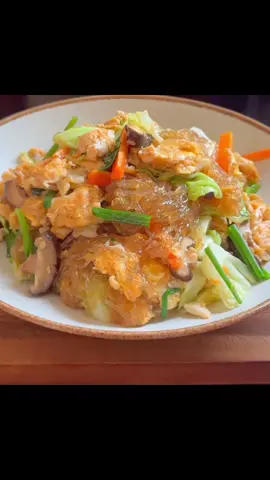 ស៊ូៗ ឆាមីសួរក៏healជីវិតបានដែរ #creatorsearchinsights កម្មង់តាមGrab Foodpanda&Wownow @NoodleBuffet Siem Reap #ម្ហូបឆ្ងាញ់ៗប្រចាំថ្ងៃ #ម្ហូបឆ្ងាញ់មិនឡើងគីឡូ #fyp #siemreap 