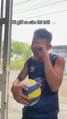 3h30 rồi hết mưa đi 🤦‍♂️ #leminhsport 