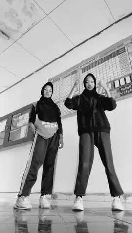 kaki oon #pemula#dctrend #dcberdiri#masukberandafyp #justkonten #bagoyang #sakmasaknasidalambambu 