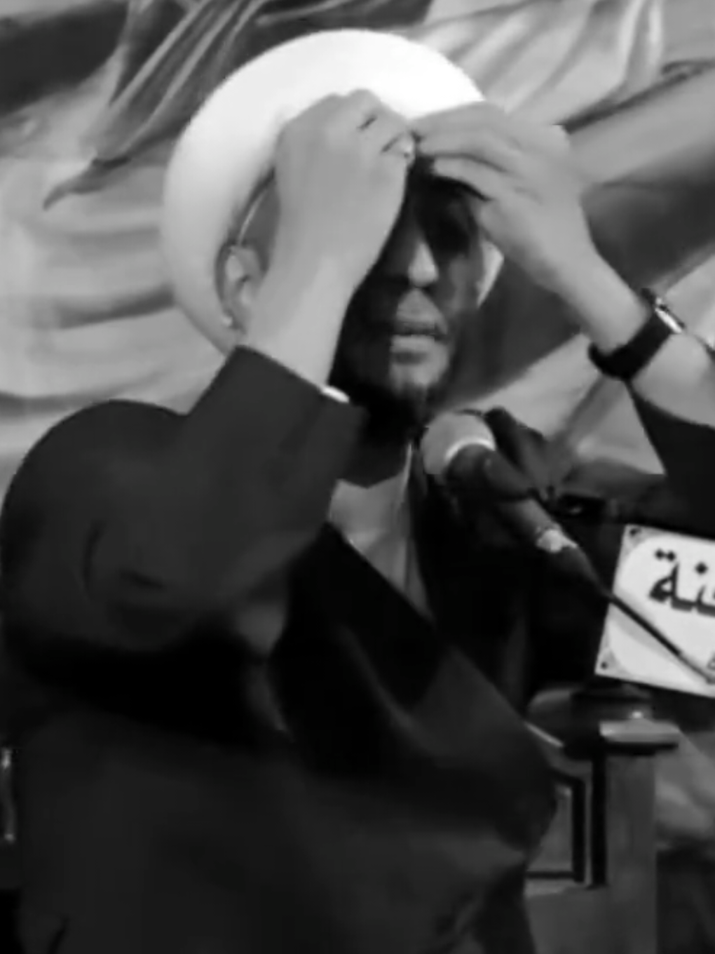 چ…ا شكبر حضه وهـــب.... ؟ . . . . . . . . . .