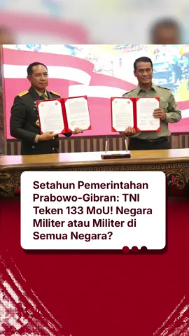 Setahun pemerintahan Prabowo-Gibran, Imparsial mencatat lonjakan tajam MoU antara TNI dan lembaga sipil — 133 kerja sama! Dari program KB, vitamin, sampai pangan — semua masuk lewat istilah “Operasi Selain Perang.” Pertanyaannya: ini kolaborasi, atau pelan-pelan normalisasi militer di ranah sipil? Kalau rakyat terbiasa diatur lewat komando, maka demokrasi akan mati dalam senyap. #Tentara #TNI #Imparsial #PrabowoGibran #UUTNI 