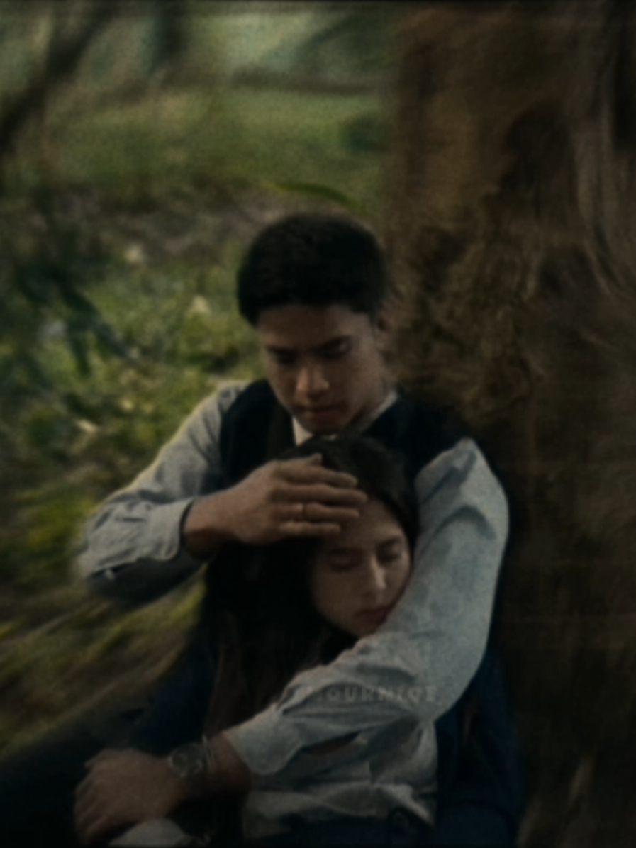 jangan dulu ditemuin pliss 🥹🙏🏼 #yesayaabraham #zaraadhisty #BeriCintaWaktu #fyp #lewatberanda 