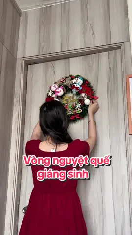 Vòng nguyệt quế Giáng sinh treo cửa, coa không khí Noel rồi #vongnguyetquegiangsinh #decorgiangsinh #trangtrinoel #christmasdecor 