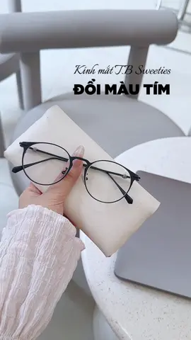 #phukienthoitrang #kinhthoitrang #kinhmat #kinhdoimaukhiranang #kinhdoimau 