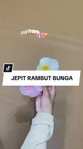 Bentuk bunga cantik✨😍🌸 #jepitrambutkorea #jepitrambut #fyppppppppppppppppppppppp #jepitrambutbunga #fyppppppppppppppppppppppp 