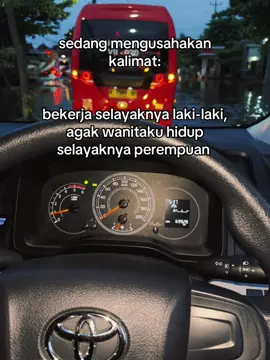 Bismilah🫂😇#hiace #hiacepremio #hiacepariwisata #driverpariwisata #masukberandafyp 