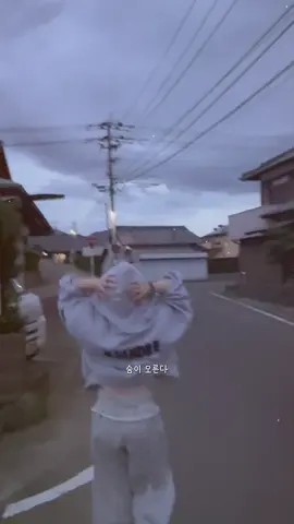 nghe cũng dịu đấy🥴#viraltiktok #xuhuongtiktok #nhatban🇯🇵 #fbyツ 