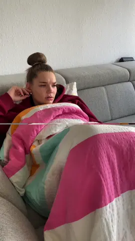 Wer kennt es- #foryou #goviral #goviraltiktok #typischfrau #typischmann #nehmtesmithumor #fürdich #couple #mylove