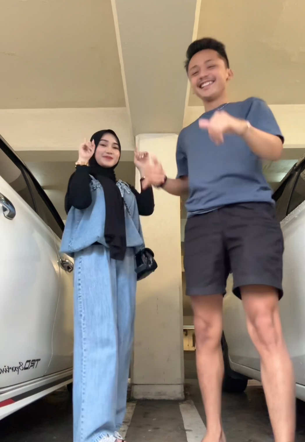 couple denim🦋 #OOTD #couple #outfitideas 