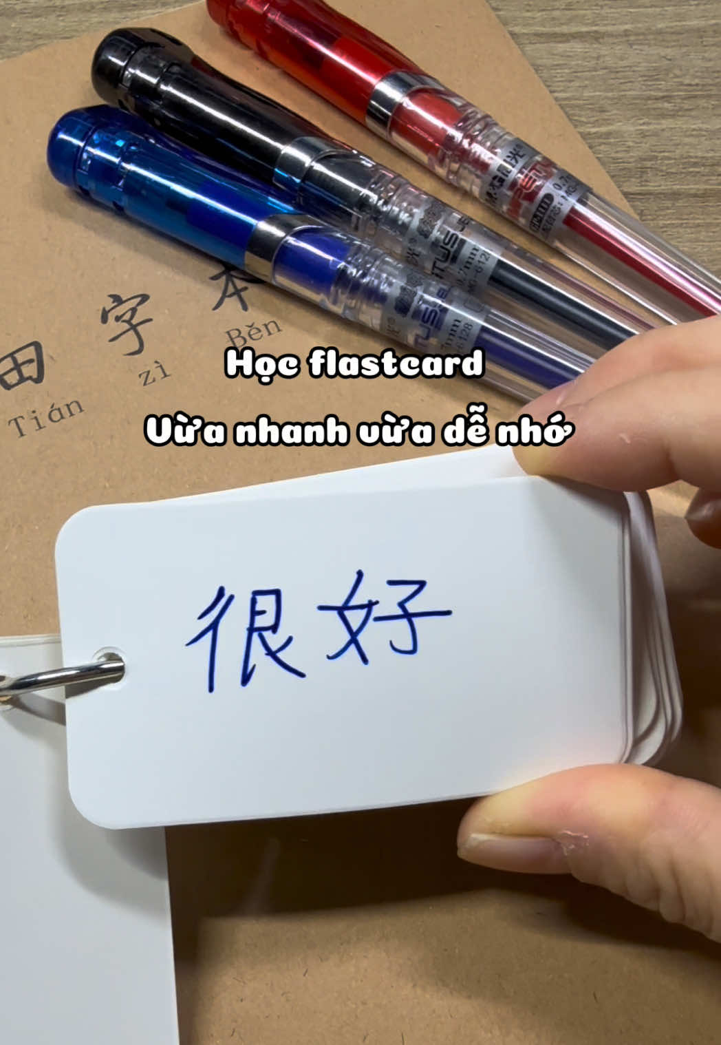 Bí quyết để học nhanh nhớ lâu là flashmod này nè, nhỏ gọn ghi chép dễ, mang đi bất cứ đâu #thehoctuvung #thehocflashcard #thehoctuvung #flashcards #hoctumoi 