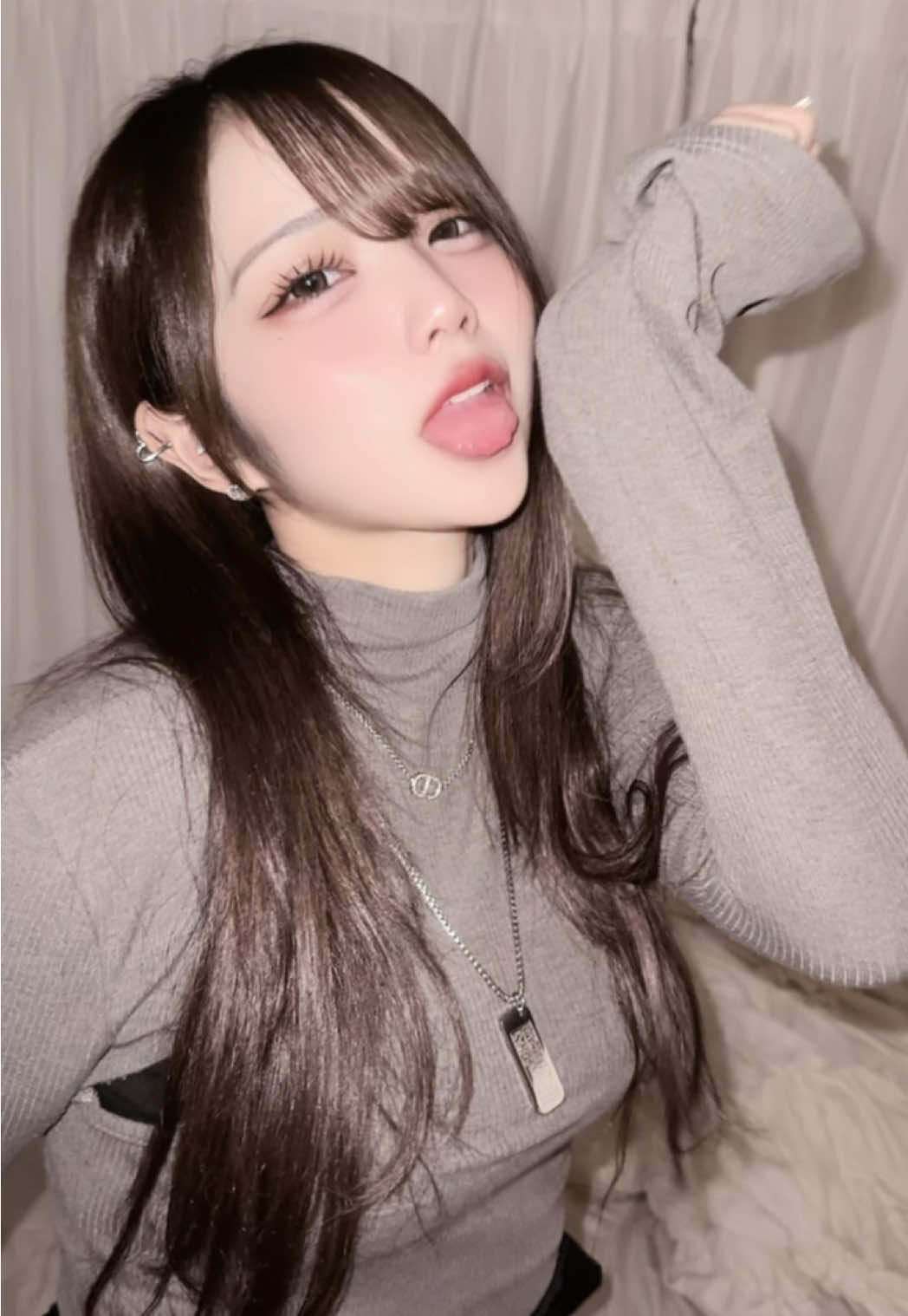 SかMどっちでしょ〜#おすすめ #運営さん大好き #fyp #外カメフラッシュ #ギャル 